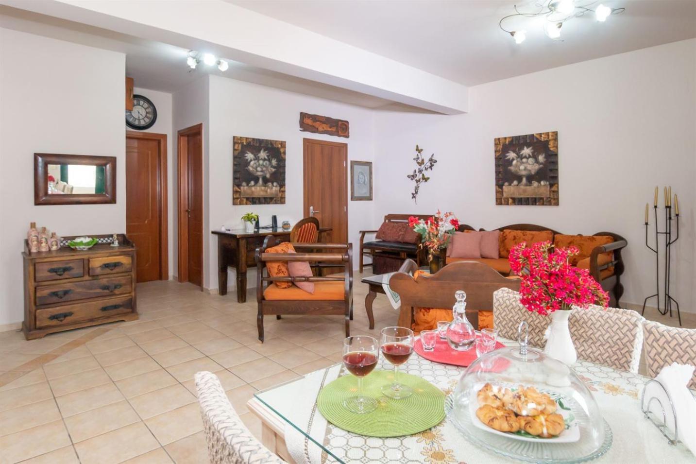 Marathi Apartments Экстерьер фото